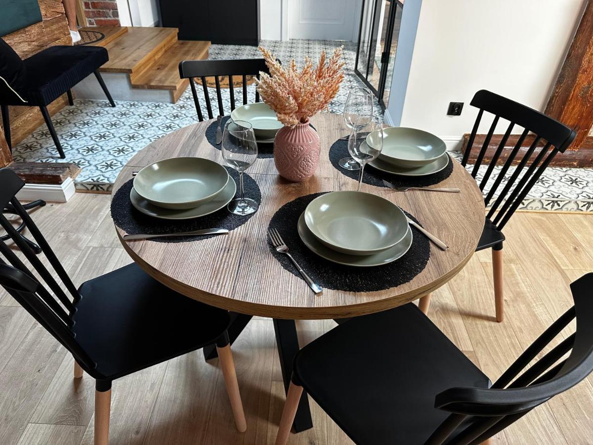 Apartament Miodowy - Darmowy Parking - Klmatyzacja - Wifi Торунь Экстерьер фото